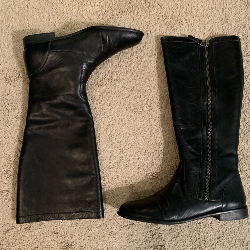Hive & Honey black leather boots! Size 10